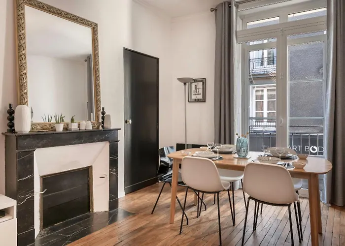 Bright In The Heart Of * Nantes