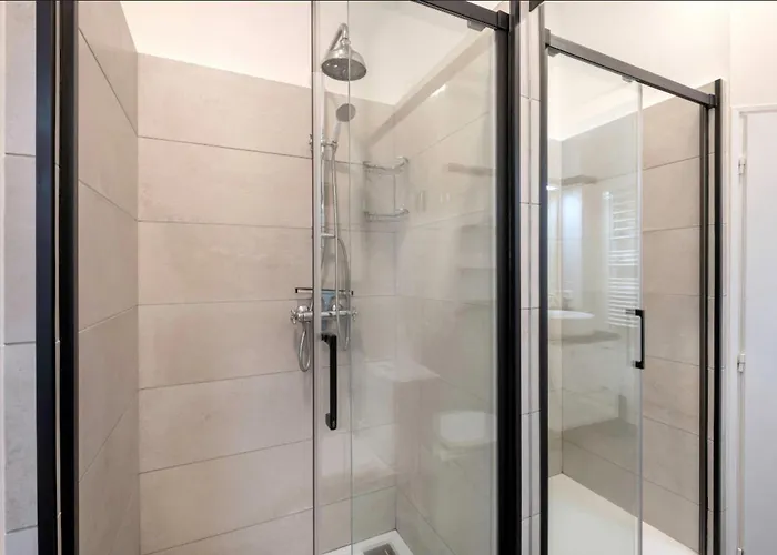 Bright In The Heart Of * 낭트