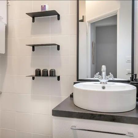 Bright In The Heart Of * 南特